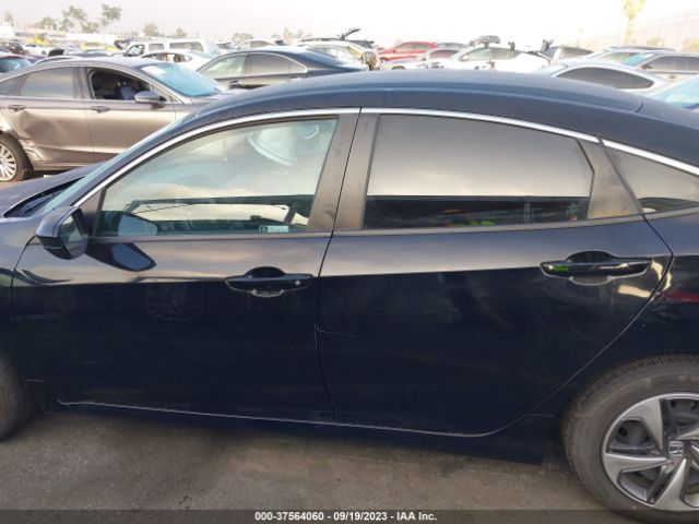 19XFC2F64KE209776 Honda Civic Sedan Lx