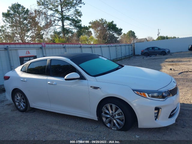 KIA Optima S 2018 5XXGT4L38JG247558 Image 13