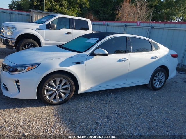 KIA Optima S 2018 5XXGT4L38JG247558 Image 14