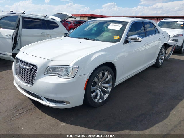 2C3CCAAG1KH565169 Chrysler 300 Touring