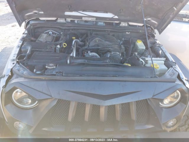 1C4BJWEG5EL102723 Jeep Wrangler Unlimited Sahara