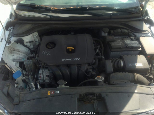 2017 HYUNDAI ELANTRA 5NPD84LF2HH122102 Photo 9
