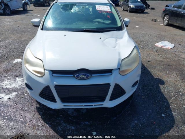 1FADP3F23EL274795 Ford FOCUS SE