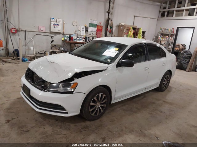 3VW2K7AJ3FM280700 Volkswagen Jetta Sedan 2.0l S