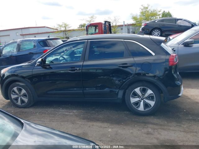 KNDCC3LC7H5037170 KIA NIRO EX