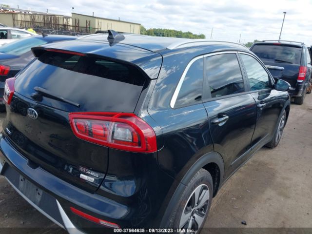 KNDCC3LC7H5037170 KIA NIRO EX