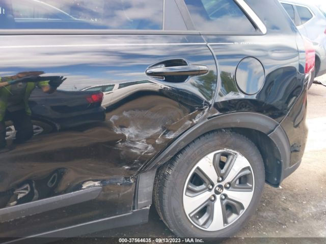 KNDCC3LC7H5037170 KIA NIRO EX