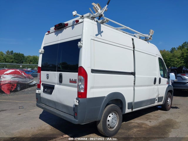 3C6TRVBG4HE534820 RAM Promaster Cargo Van