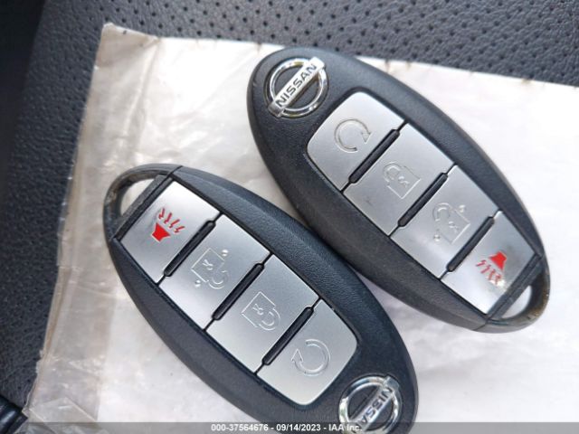 JN1BJ1CP4HW015455 Nissan Rogue Sport Sl