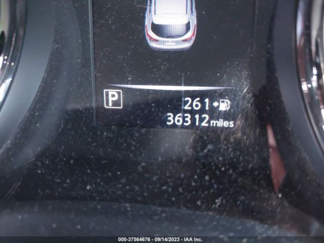 JN1BJ1CP4HW015455 Nissan Rogue Sport Sl