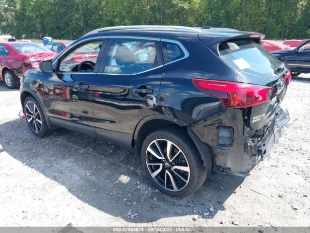 JN1BJ1CP4HW015455 Nissan Rogue Sport Sl
