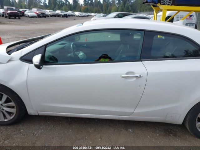 KNAFX6A80G5594760 KIA Forte Koup Ex