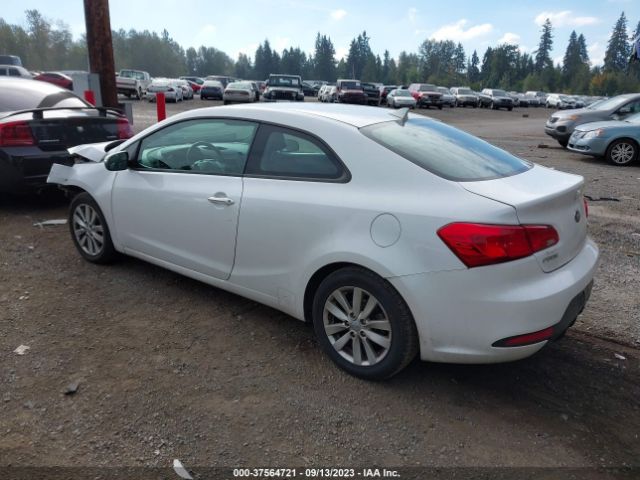 KNAFX6A80G5594760 KIA Forte Koup Ex
