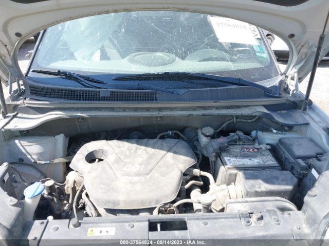 KNDJN2A2XE7705873 KIA Soul Base