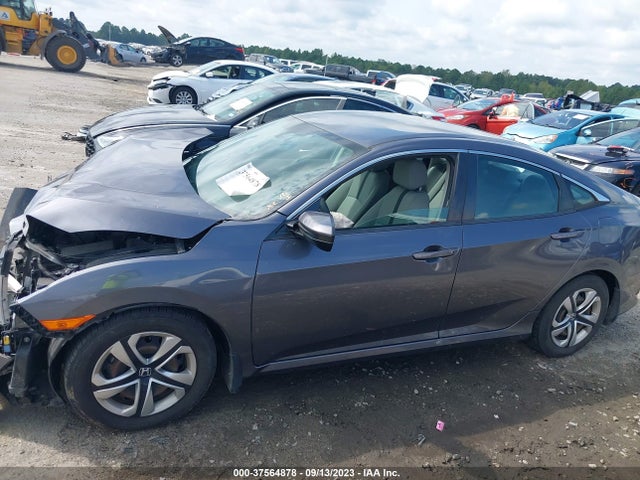 Honda Civic Lx 2018 2HGFC2F51JH580597 Image 15