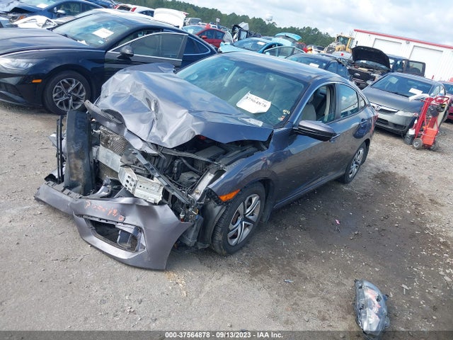 Honda Civic Lx 2018 2HGFC2F51JH580597 Image 2