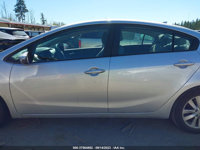 KIA FORTE LX 2016 KNAFX4A61G5579297 Image 6