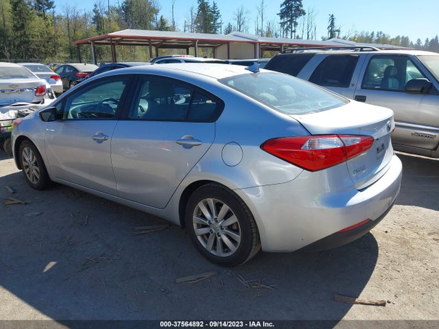KIA FORTE LX 2016 KNAFX4A61G5579297 Image 9