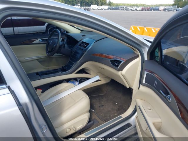 3LN6L2G96ER802511 Lincoln MKZ