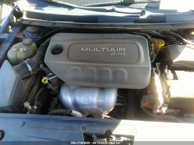 1C3CCCAB6FN733773 Chrysler 200 Limited