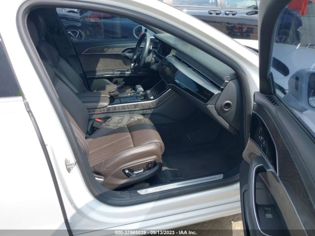 2019 AUDI A8 WAU8DAF89KN005176 Photo 4