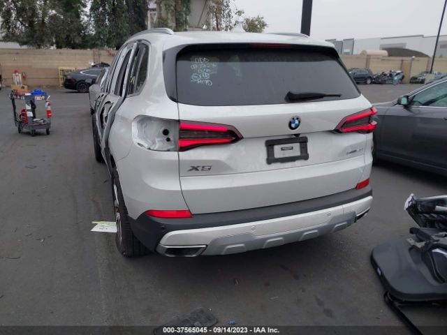 5UXCR4C08M9G33712 BMW X5 Sdrive40i