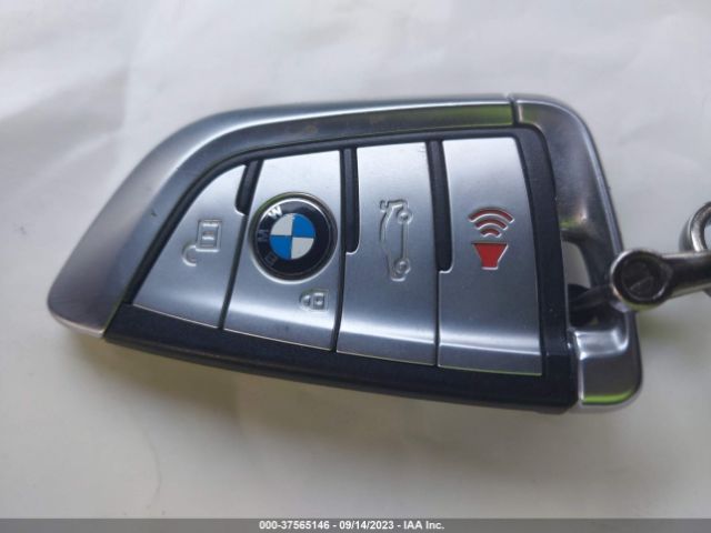 WBA7T2C09NCJ63729 BMW 7 Series 740i