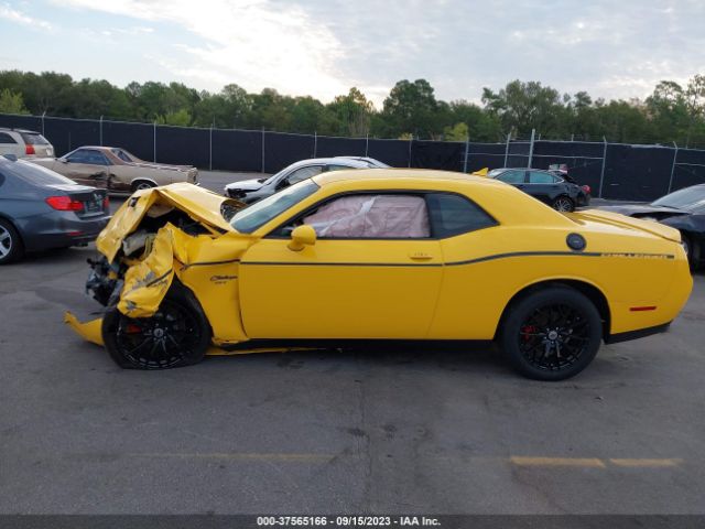 2C3CDZGGXHH595010 Dodge Challenger Gt