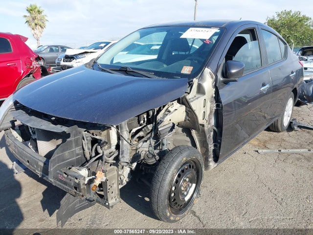 Nissan VERSA SV 2015 3N1CN7AP8FL864280 Image 2