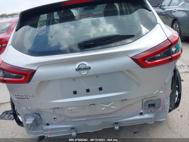 JN1BJ1AV6MW563890 Nissan Rogue Sport S