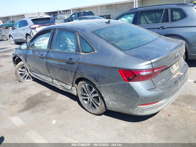 3VWBM7BU9PM017647 Volkswagen Jetta Sport
