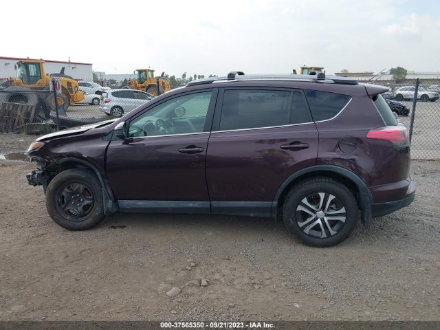 Toyota RAV4 LE 2018 2T3ZFREV9JW427978 Image 15