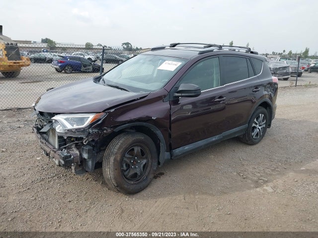 2018 TOYOTA RAV4 LE VIN: 2T3ZFREV9JW427978