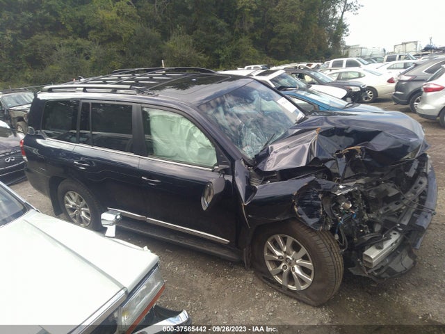 2019 Toyota Land Cruiser, VIN: JTMCY7AJ9K4076852