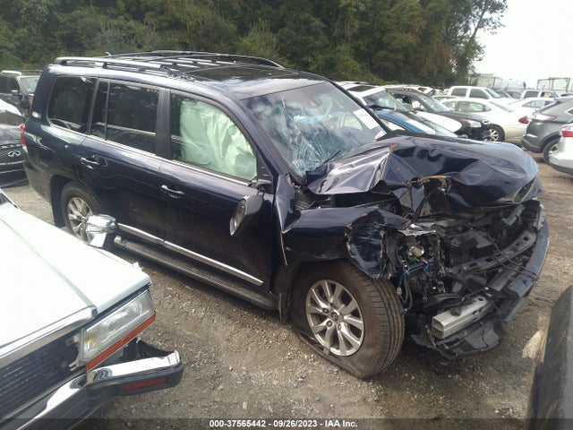 2019 Toyota Land Cruiser, VIN: JTMCY7AJ9K4076852