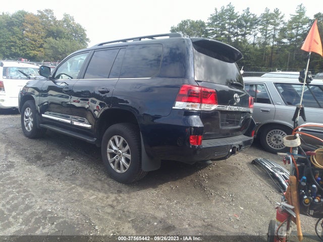 2019 Toyota Land Cruiser, VIN: JTMCY7AJ9K4076852