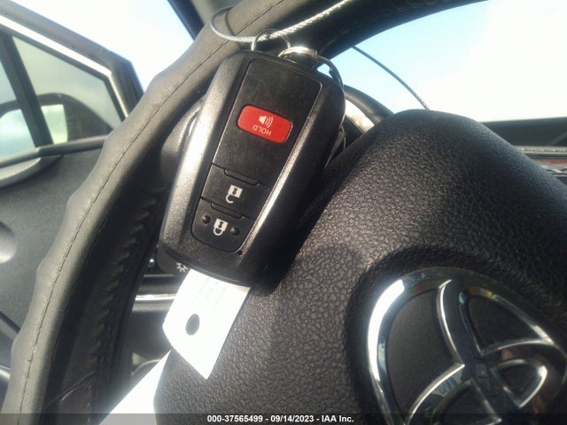 Toyota Prius Four 2016 JTDKARFU3G3028551 Image 11