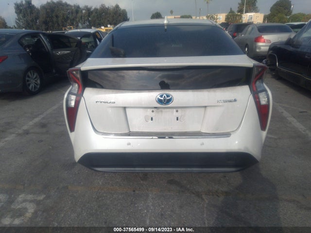 Toyota Prius Four 2016 JTDKARFU3G3028551 Image 16