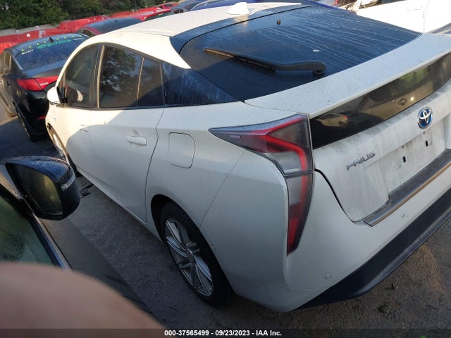 Toyota Prius Four 2016 JTDKARFU3G3028551 Image 3