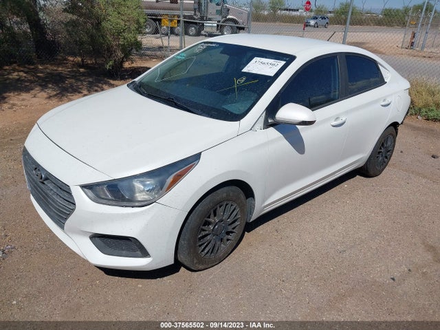 Hyundai ACCENT SE 2018 3KPC24A34JE017965 Image 2