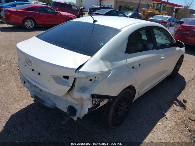 Hyundai ACCENT SE 2018 3KPC24A34JE017965 Image 4