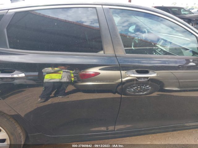 5XXGT4L37JG206886 KIA Optima S