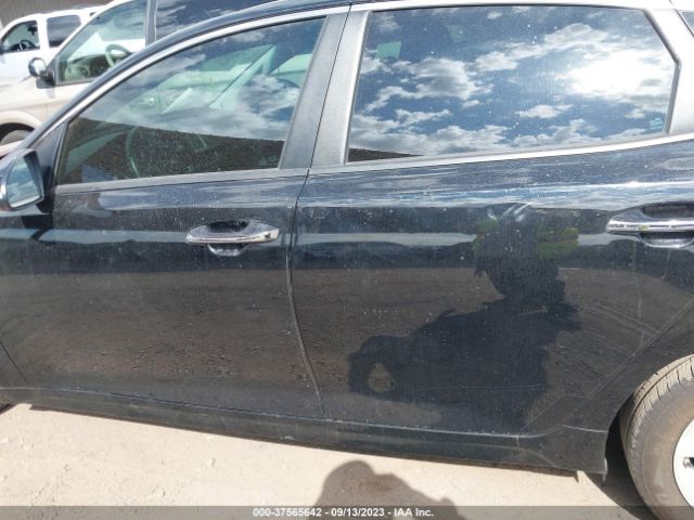 5XXGT4L37JG206886 KIA Optima S