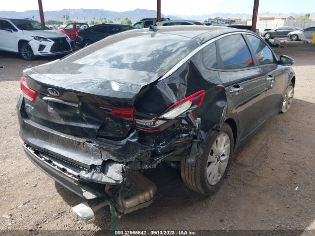 5XXGT4L37JG206886 KIA Optima S