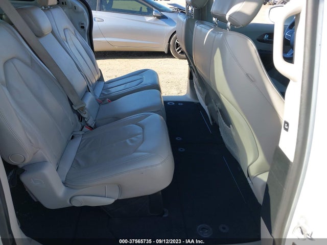 2C4RC1BGXHR609841 Chrysler Pacifica Touring-l