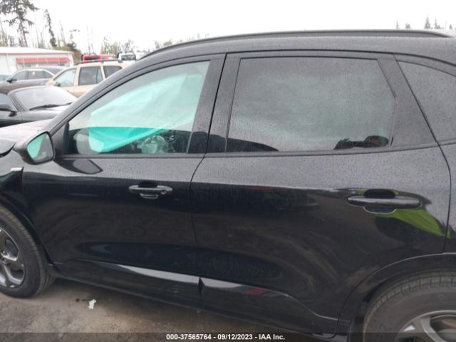 1FMCU9MN1PUA42879 Ford Escape St-line
