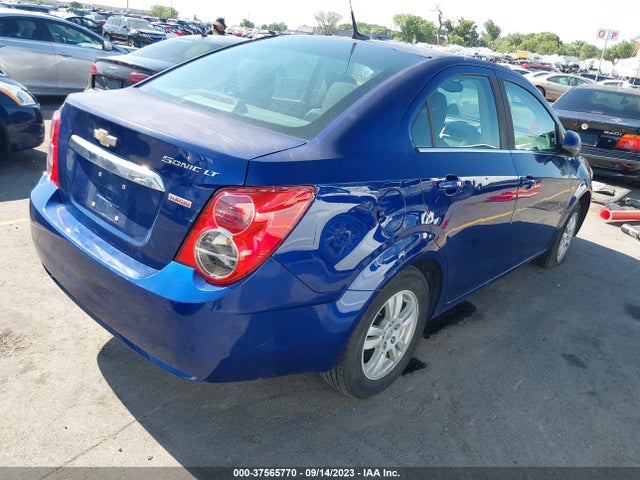 Chevrolet SONIC LT 2014 1G1JC5SB7E4224849 Image 4