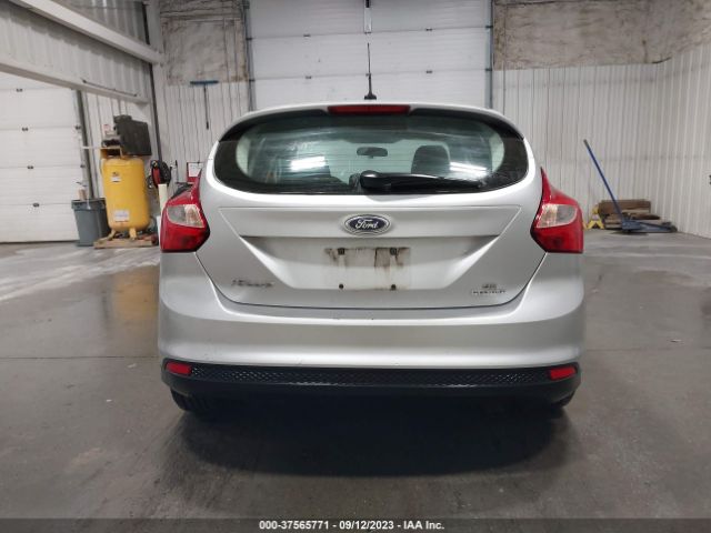1FADP3K20EL264828 Ford FOCUS SE
