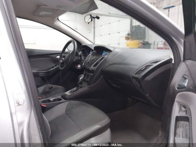 1FADP3K20EL264828 Ford FOCUS SE