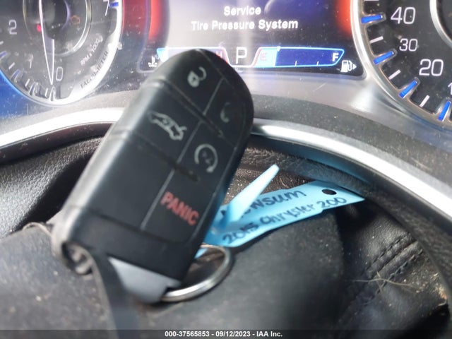 2015 CHRYSLER 200 C VIN: 1C3CCCCB3FN509275